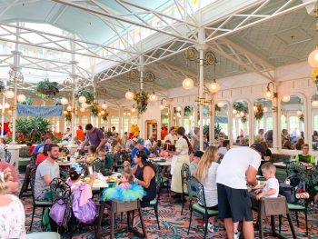 Crystal Palace is one of the best character dining options at Disney restaurants