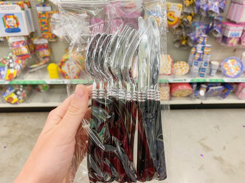 33 Useful Things To Buy From Dollar Tree Before Disney Disney Trippers