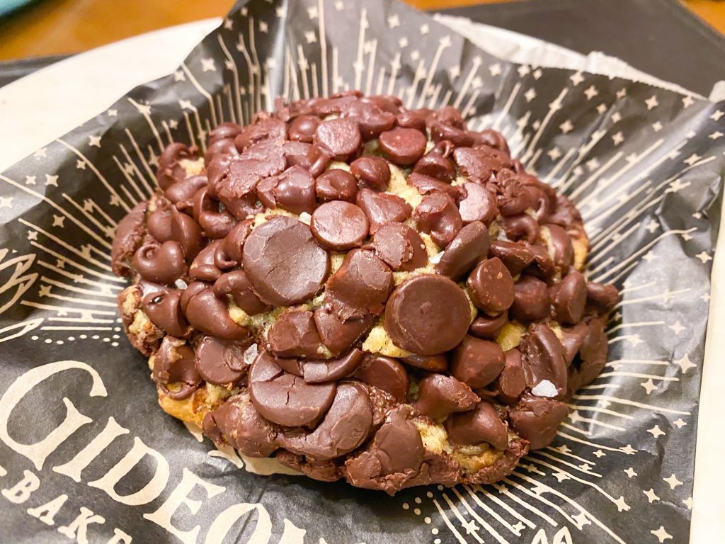 giant chocolate chip loaded cookie gideons best disney springs restaurants