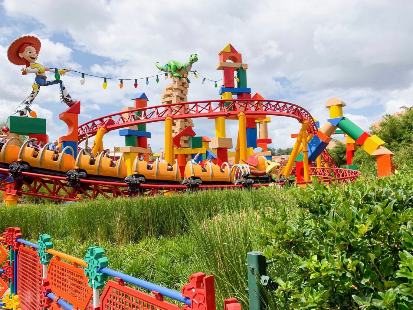 Hollywood Studios Fastpass Slinky Dog Dash