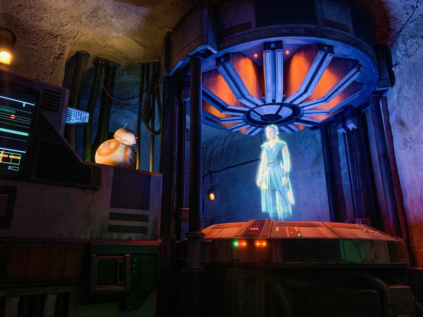 rey projection on Star Wars ride Rise Of The Resistance