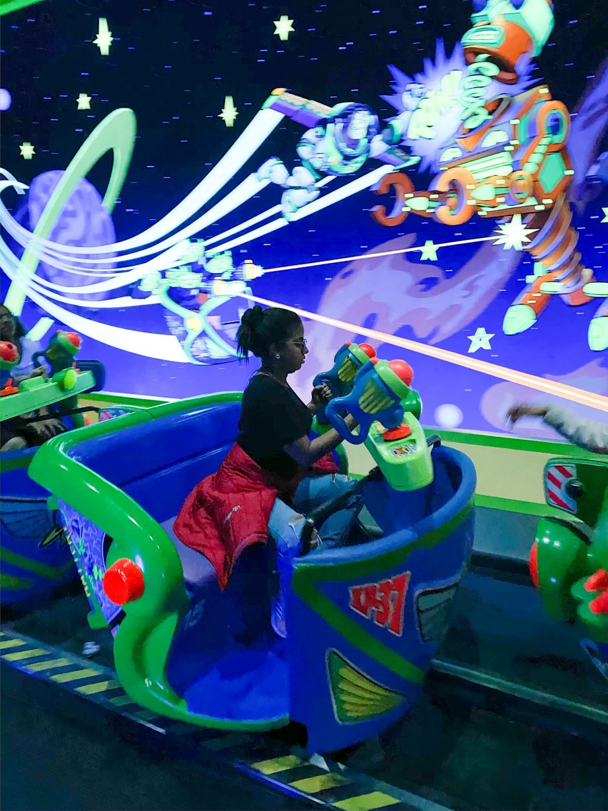 buzz lightyear game disney world