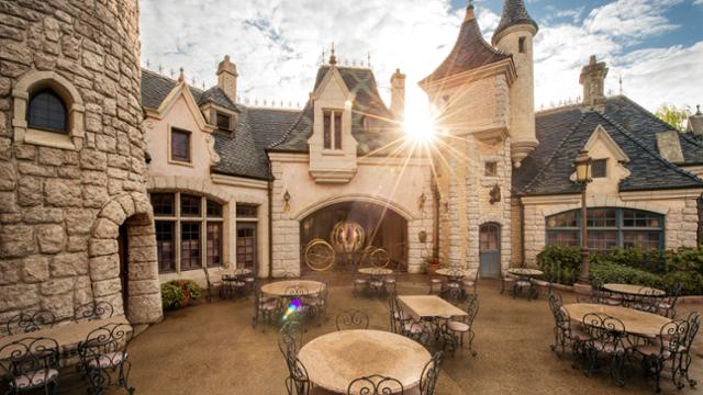 Outside the fancy Auberge de Cendrillon