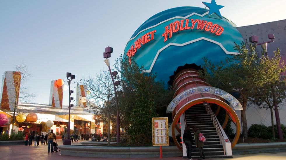 The planet of Planet Hollywood in Disney Village