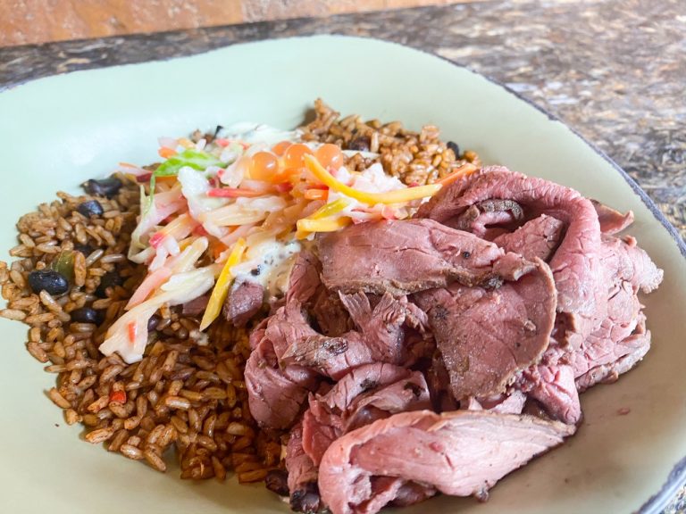 How To Use The Quick Service Dining Plan (Pros And Cons!) - Disney Trippers