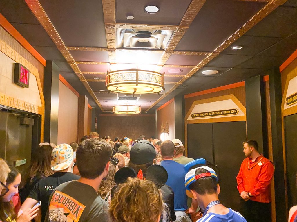 Photo of line for Mickey and Minnie Runaway Railway