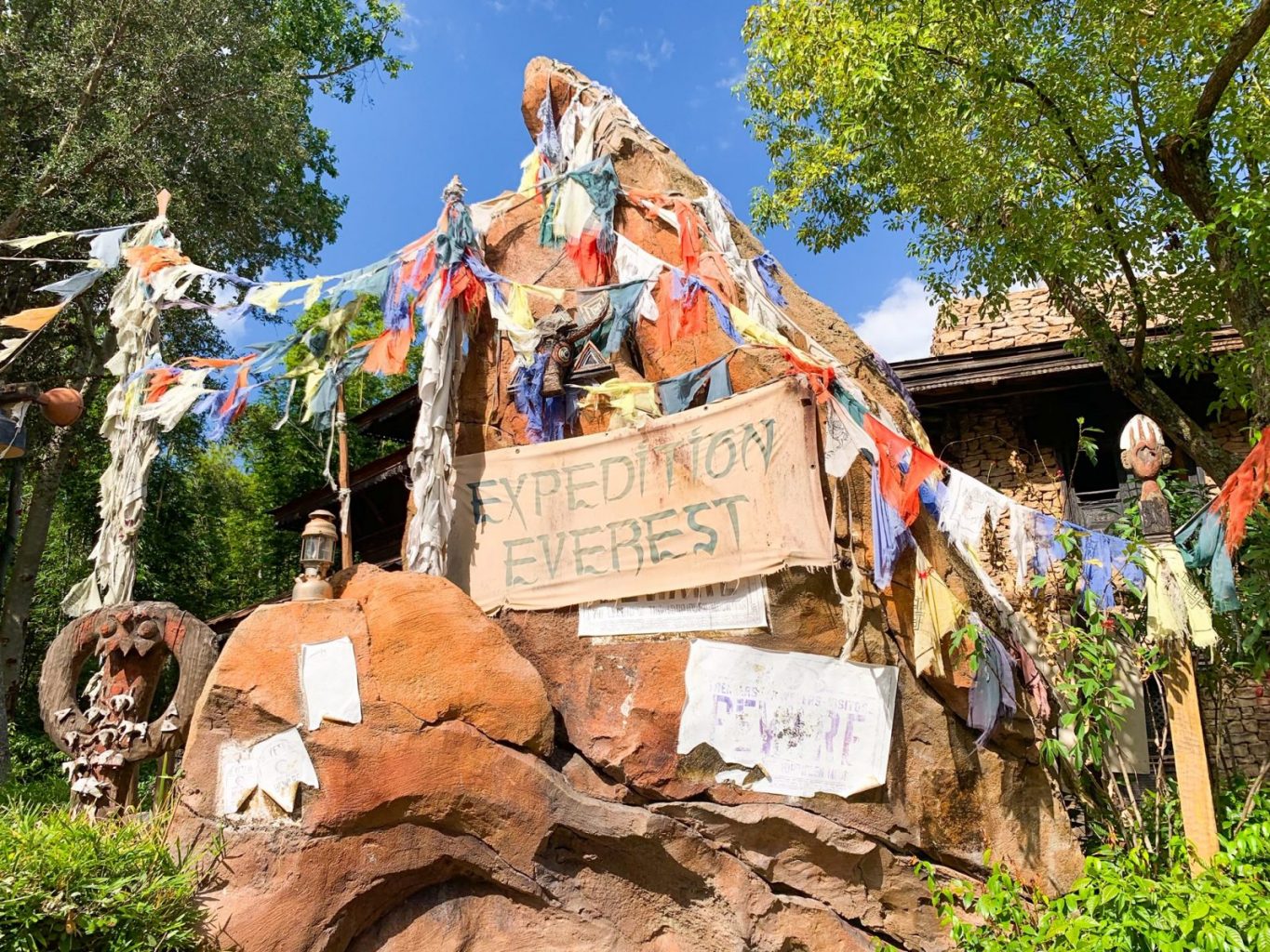 Disney single rider line Expedition Everest theme sign 