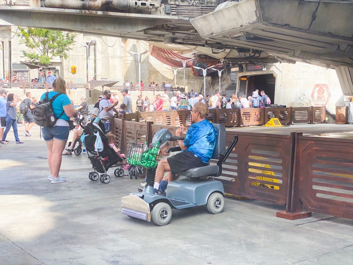 How To Rent Wheelchairs And Scooters At Disney Disney Trippers