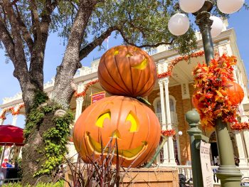 pumpkin decorations outside town square theater in magic kingdom