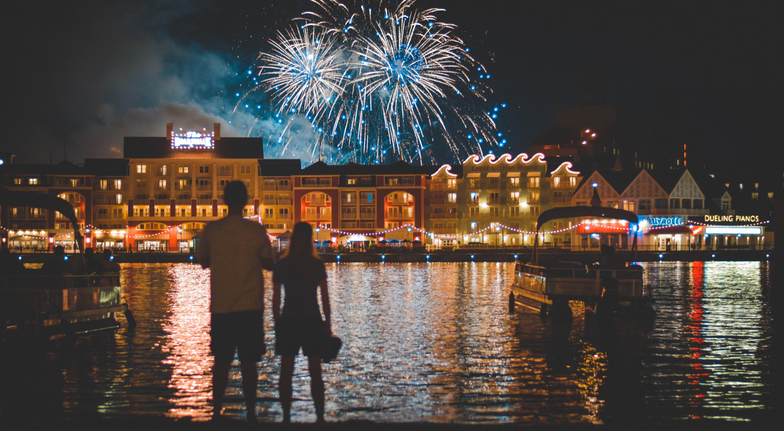 Romantic Things to do at Disney Fireworks