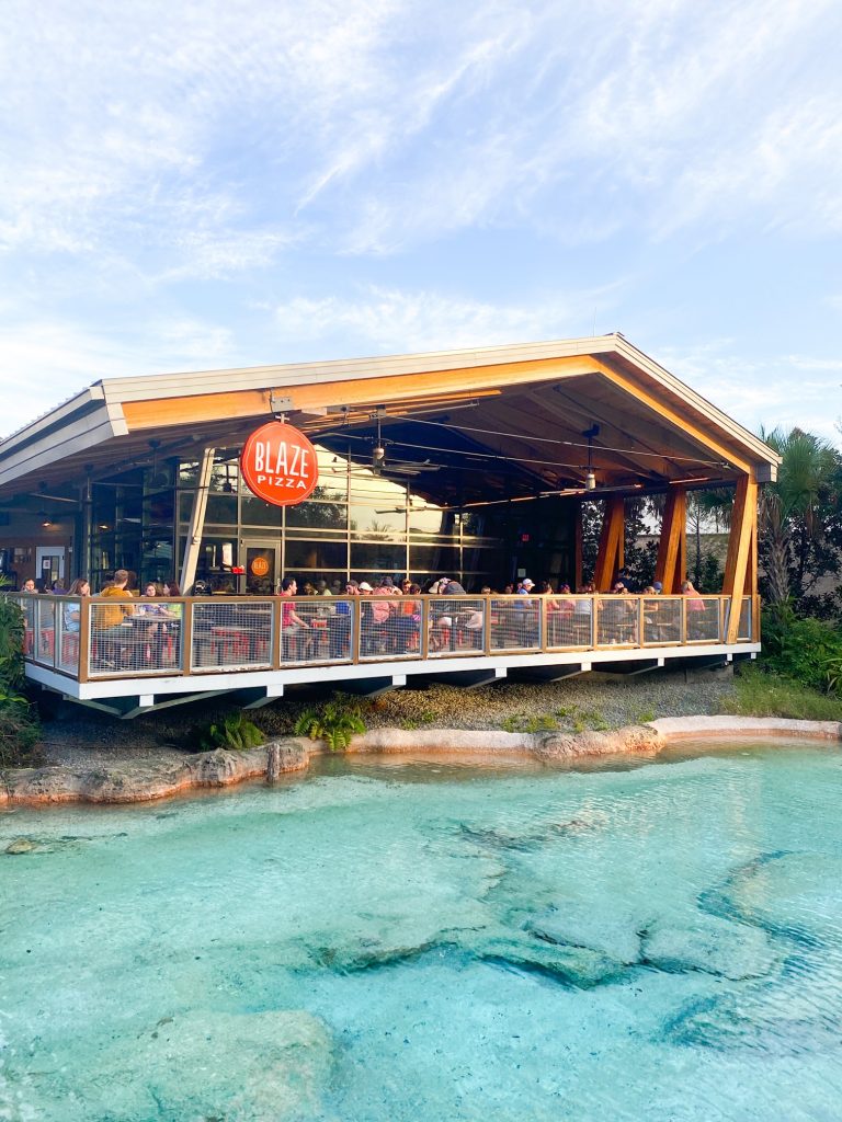 exterior of blaze pizza restaurant on the water
