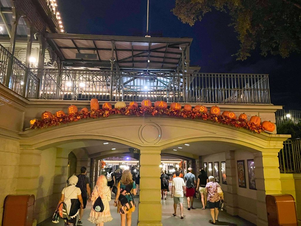 Is Boo Bash At Disney World Worth It Disney Trippers