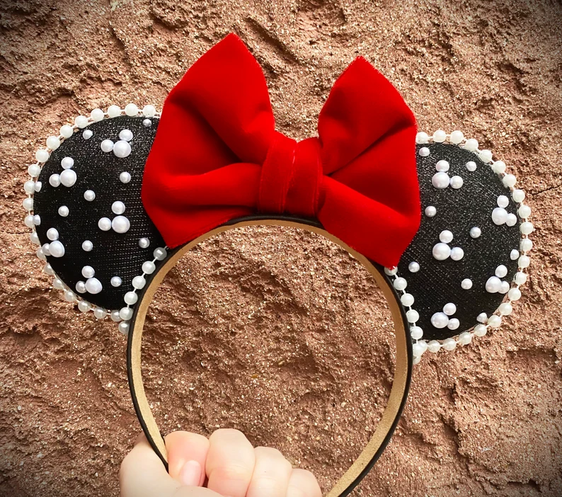 Minnie mouse disney ears