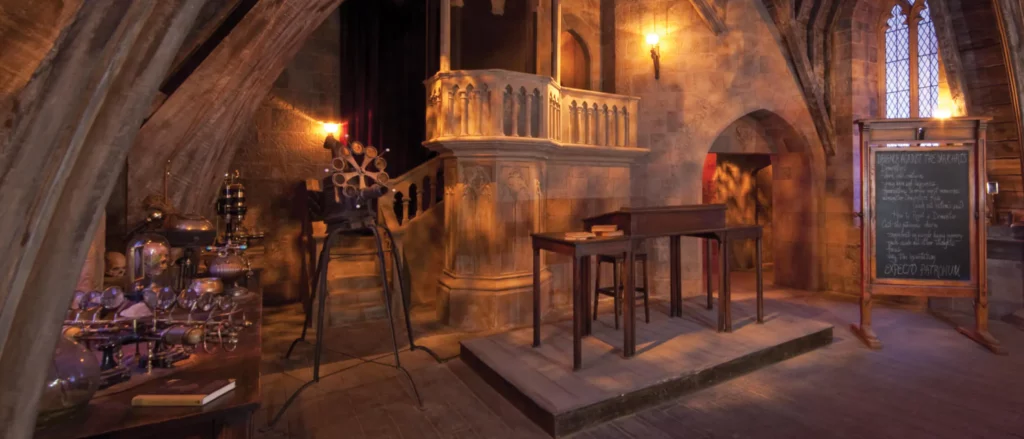In Forbidden Journey, which is one of the best rides in Orland theme parks, the queue itself is quite a journey, showing potion classrooms and set-like designs from the Harry Potter movies. 