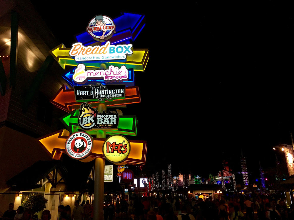 The sign for City Walk points guests in a variety of directions to different areas of places to eat and explore: we personally avoid the chains like Panda Express, Moe's, and Burger King.