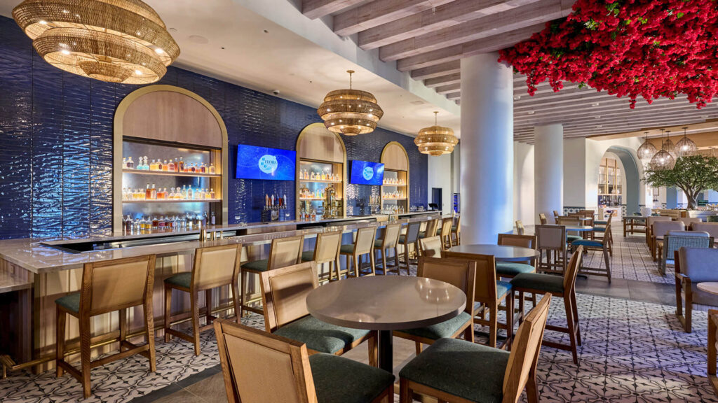 Restaurants like Flora Taverna at Helios is perfect with its open-style kitchen, making its stand out as a hotel on the Epic Universe's hotel list.